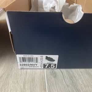 Brand New. Box included.